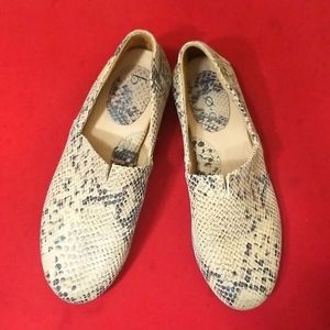 B.O.C SHOES